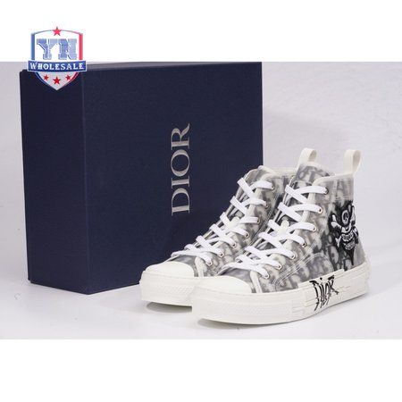 Dior And Shawn B23 High Top Bee Embroidery size 35-46( runs half size bigger )