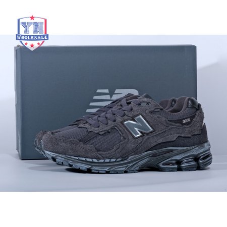 New Balance 2002R Refined Future 40-45