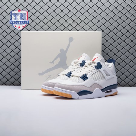Jordan 4 SB "Summit White/Navy" DR5415-100 Unisex